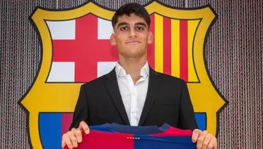 El Barcelona asegura el futuro: Gerard Martín renueva hasta 2028